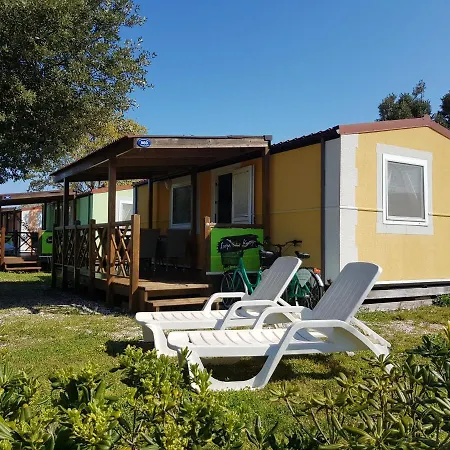 Naturist Mobile Homes Eden In Fkk Ulika 홀리데이파크 포레치