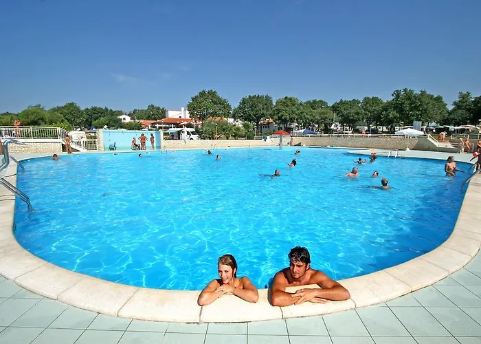 Naturist Mobile Homes Eden In Fkk Ulika פורץ