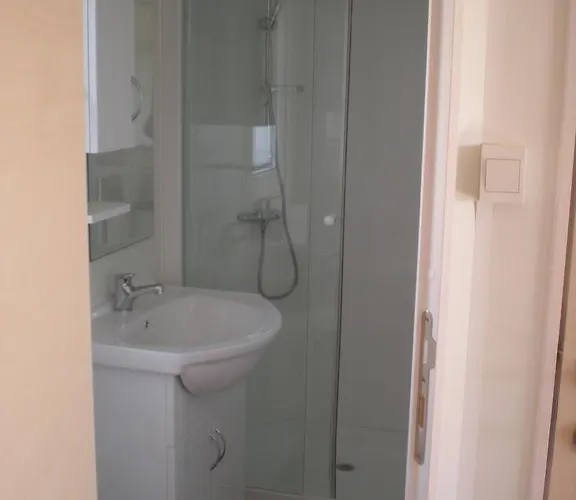Naturist Mobile Homes Eden In Fkk Ulika Πόρετς